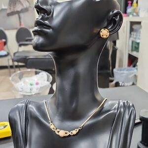 VINTAGE AVON GOLD-TONE and PINK JEWELRY SET